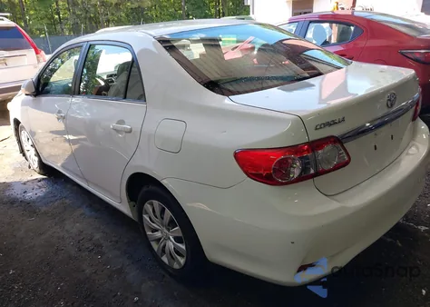 2013 Toyota Corolla Le z USA, uszkodzony, nr VIN 5YFBU4EE0DP172355